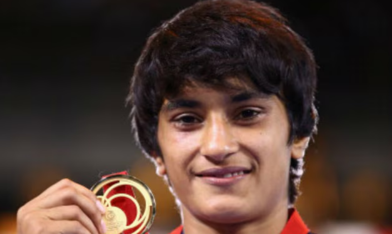 Vinesh wins 2014 Glasgow 